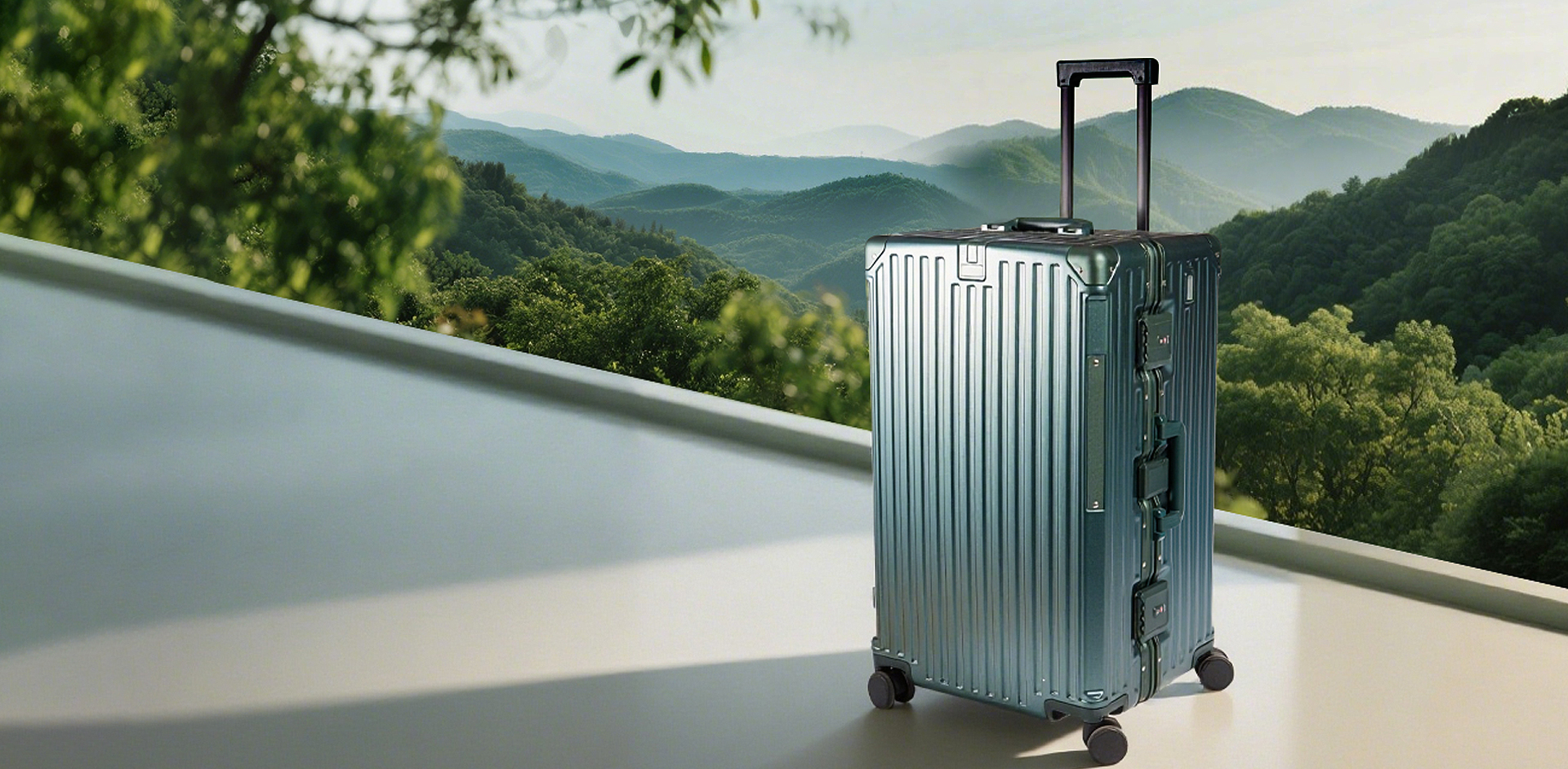 Pinghu Huacheng Succase & Bag Co., Ltd.